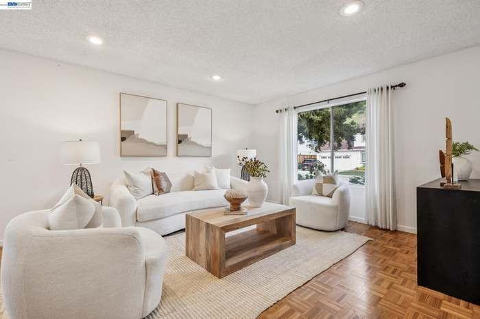 28071 Dobbel Ave - Photo 2 of 23