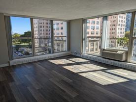 5600 N Sheridan Rd - Photo 1 of 1