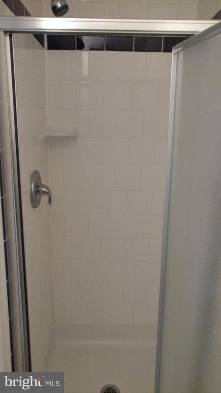 37 N Hellertown Ave ##B - Photo 3 of 7