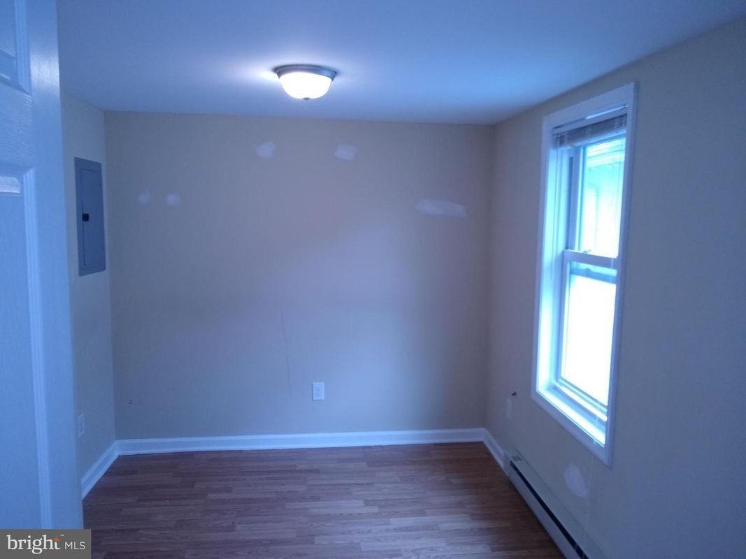 37 N Hellertown Ave ##B - Photo 4 of 7
