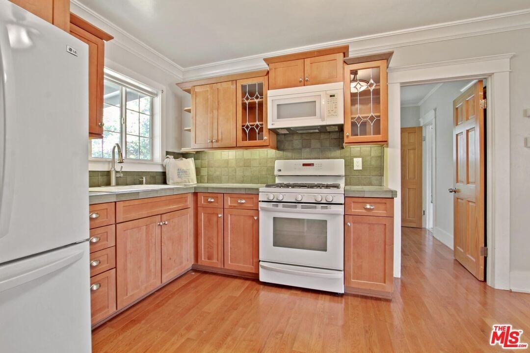3701 4th Ave - Photo 6 of 20