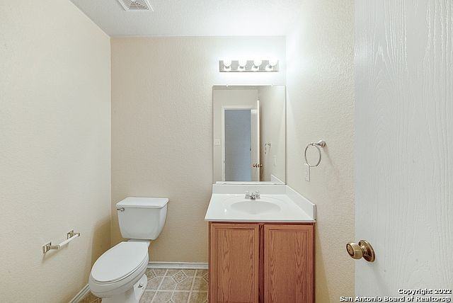 5035 Royal Stable - Photo 5 of 31