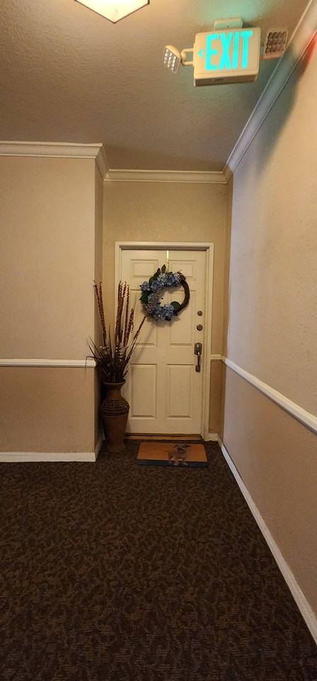 14960 Dickens St - Photo 2 of 28