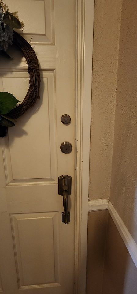 14960 Dickens St - Photo 3 of 28