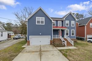 featured image of 710 Beach Rd