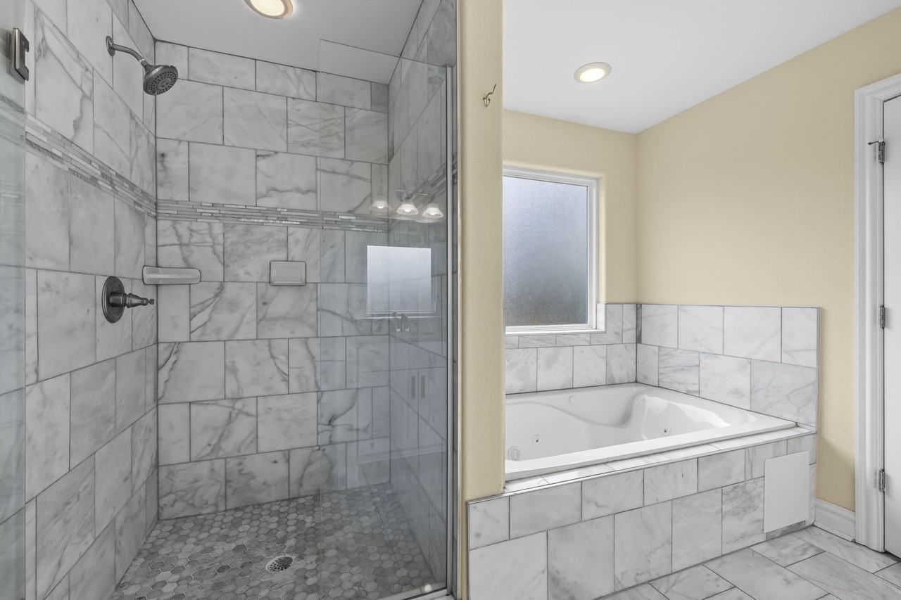 710 Beach Rd #710BEACH - Photo 4 of 35