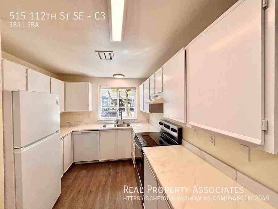 515 112th St Se #C3 - Photo 5 of 30