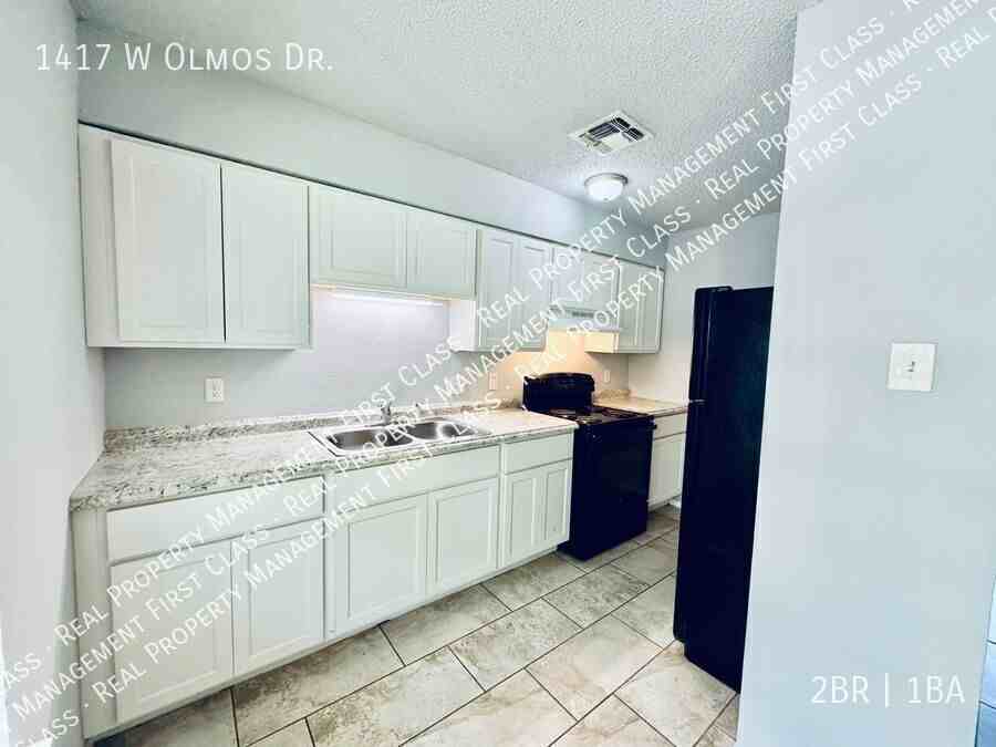 1417 W Olmos Dr - Photo 5 of 10