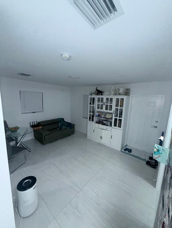 14403 Booker T Washington Blvd - Photo 4 of 10