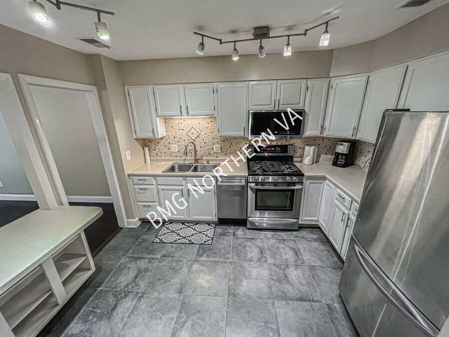 3816B Steppes Ct - Photo 7 of 38