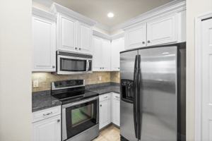 featured image of 7947 Limestone Ln