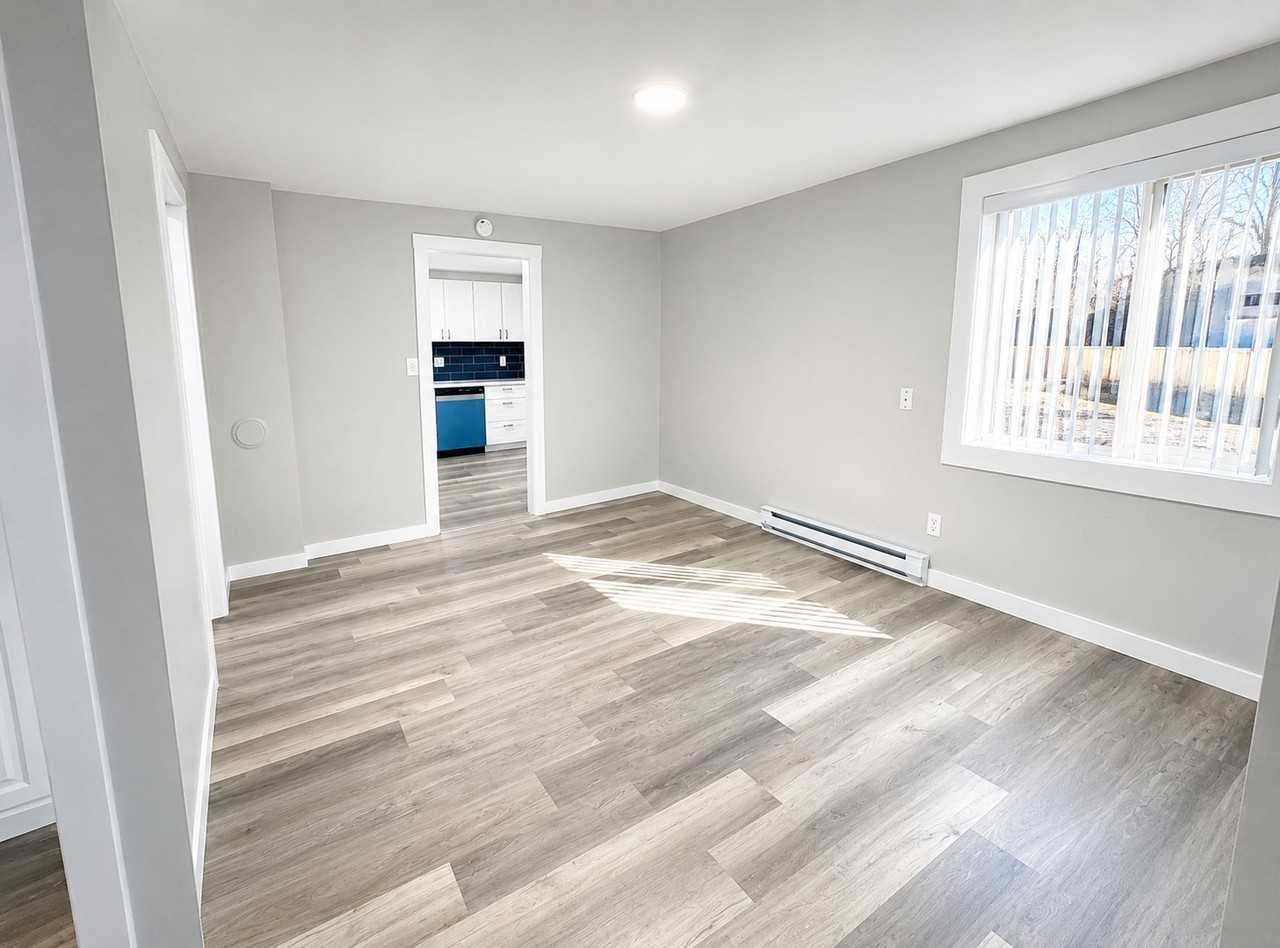 3105 Virginia Ave - Photo 4 of 10