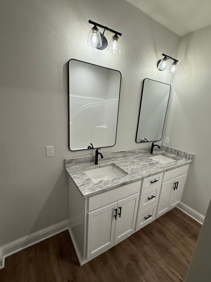 209 Hoover Dr #A - Photo 7 of 11