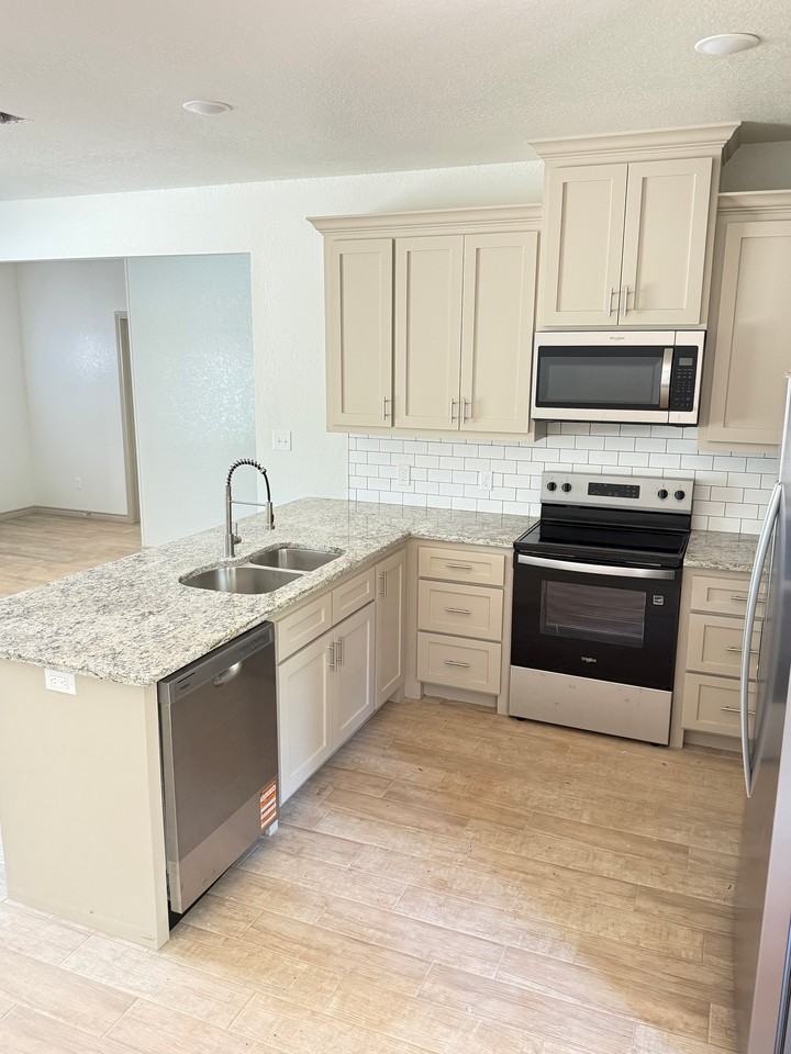 20089 County Road #C - Photo 2 of 10