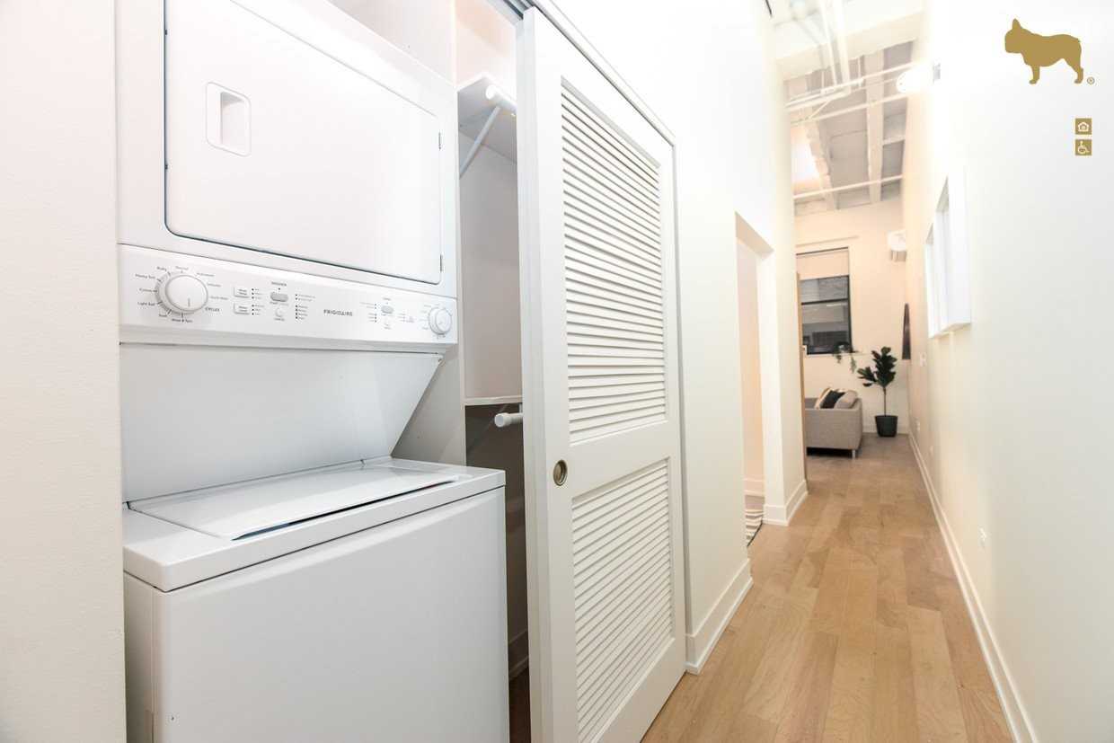 84 E Adams St - Photo 4 of 9
