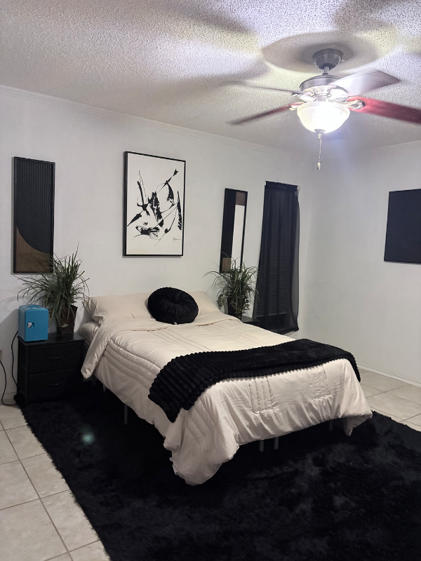 15403 Forest Peak