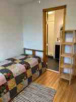featured image of 2418 Perry St