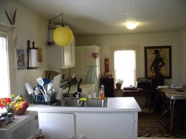 616 S Buchanan Blvd - Photo 7 of 14