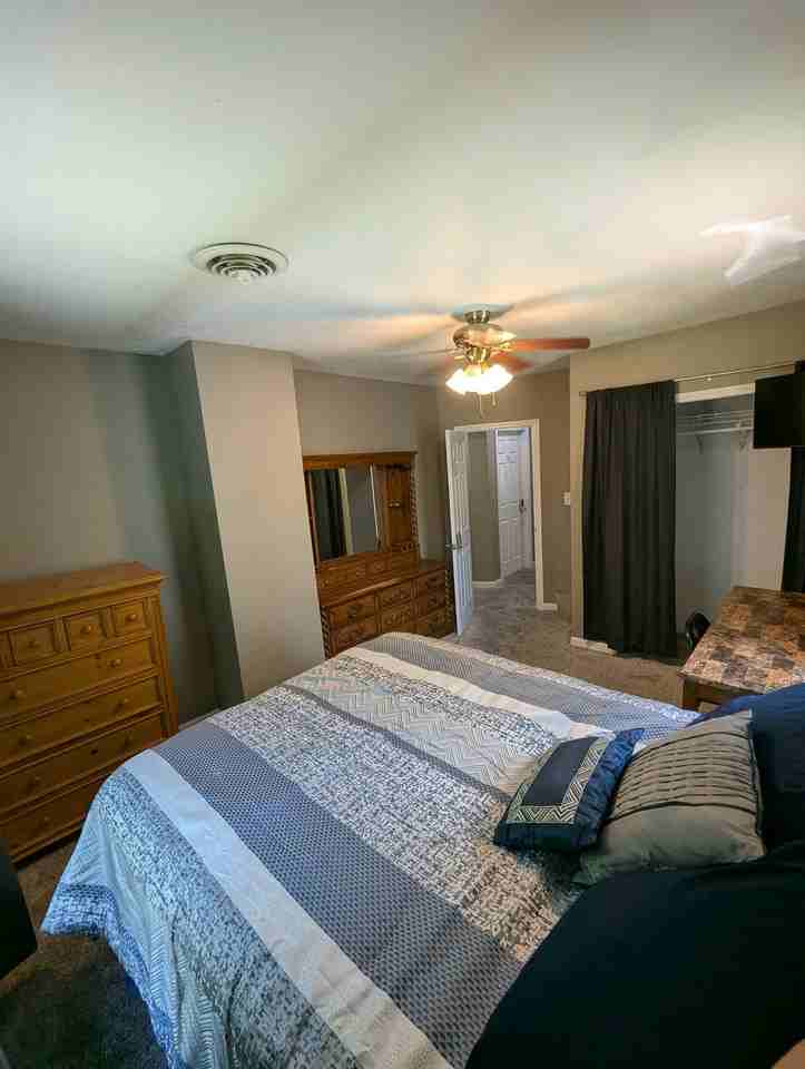 1303 College Ave - Photo 3 of 15