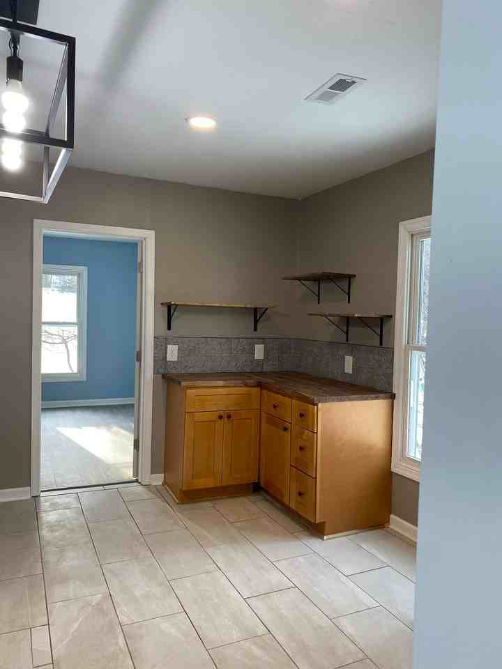 720 Hillcrest Ave - Photo 2 of 6
