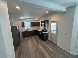 featured image of 5807 20th Ave #1