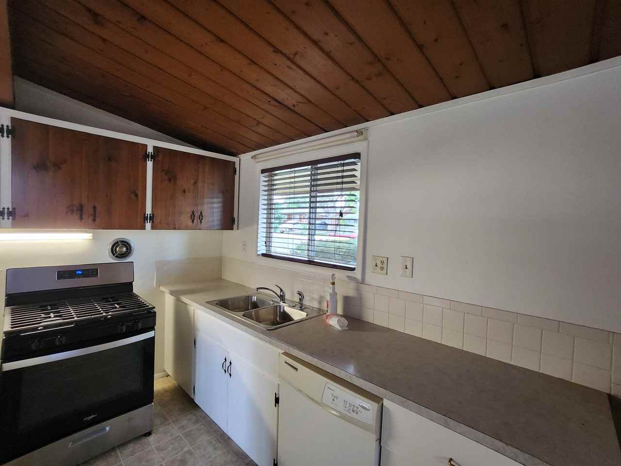 3314 N Arcadia St - Photo 4 of 9
