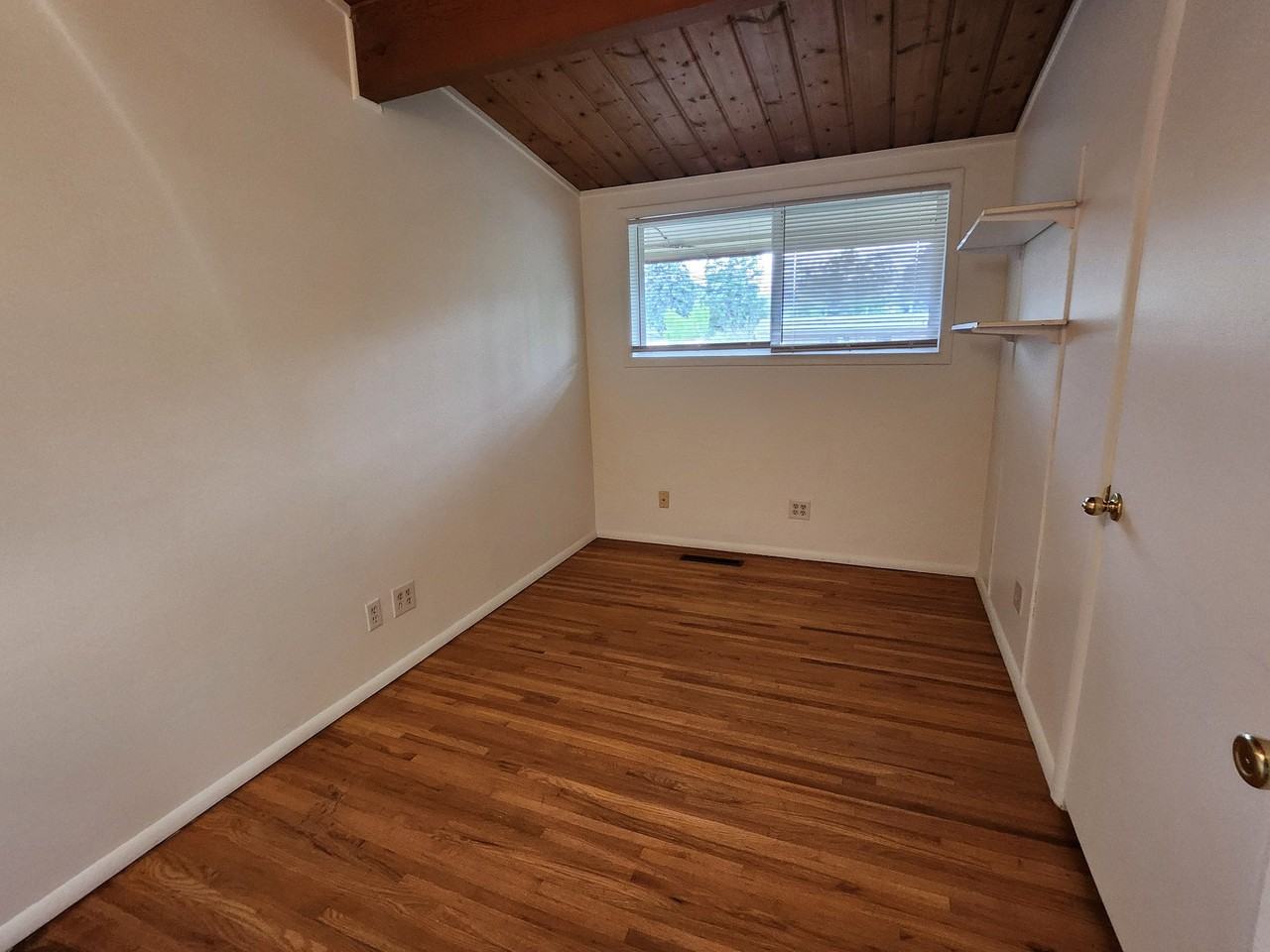 3314 N Arcadia St - Photo 5 of 9