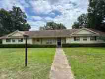2598 Clark Ln - Photo 1 of 1