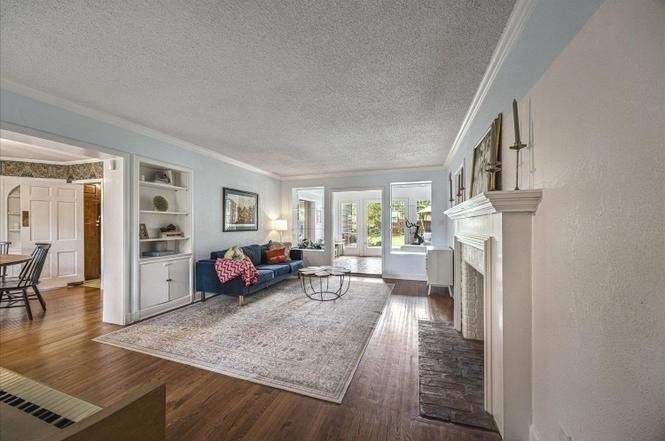 3581 Poplar Ave - Photo 3 of 17