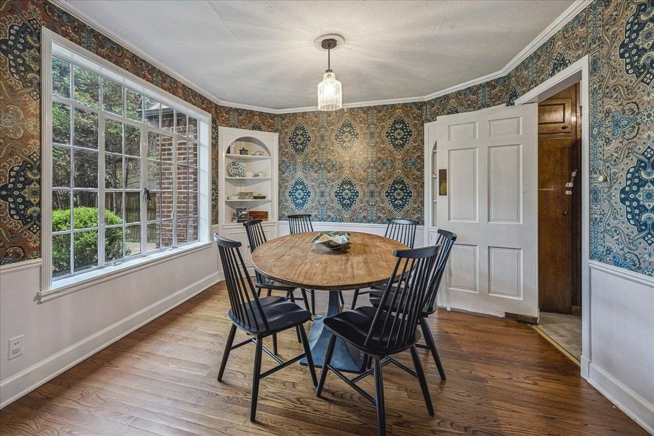 3581 Poplar Ave - Photo 6 of 17