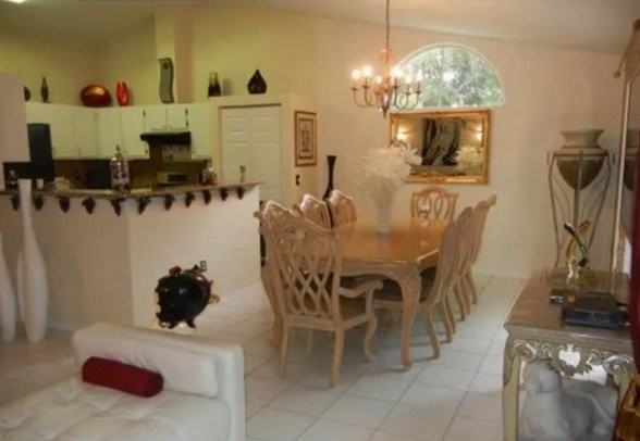 4135 Nw 35th St - Photo 6 of 9