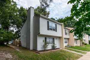 featured image of 1 Oneonta Dr