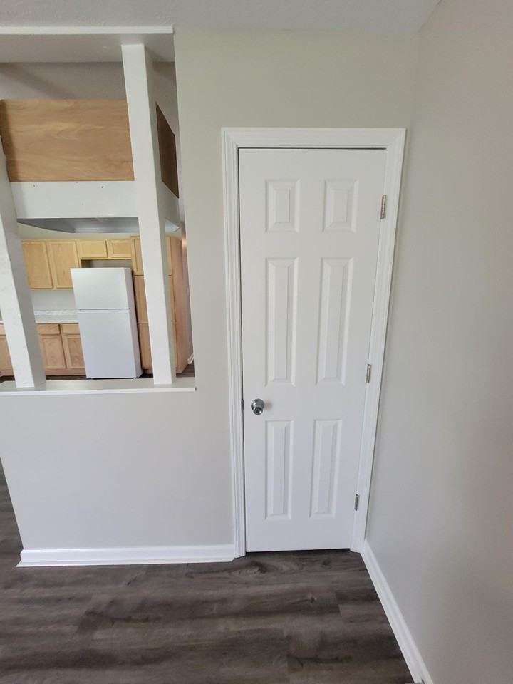 3815 N Grand Ave #3815 - Photo 3 of 20