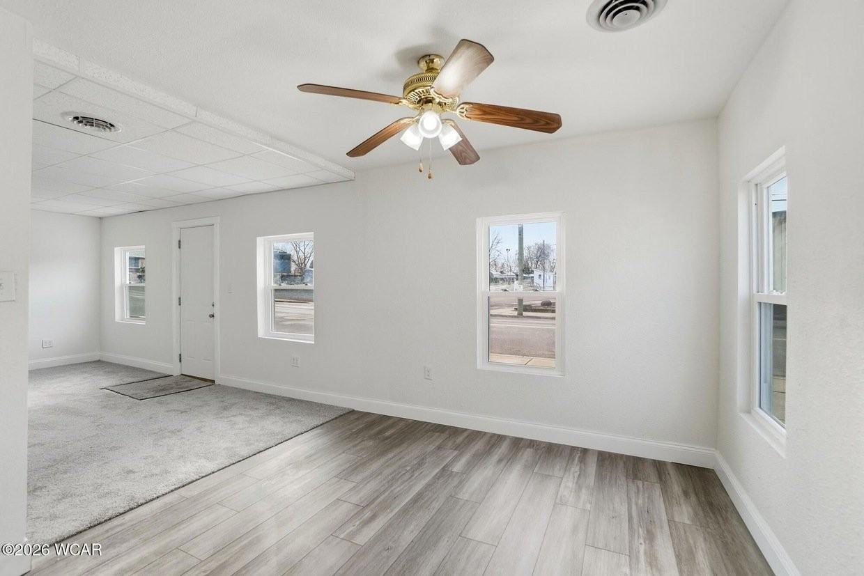 102 W Main St #1 - Photo 4 of 12