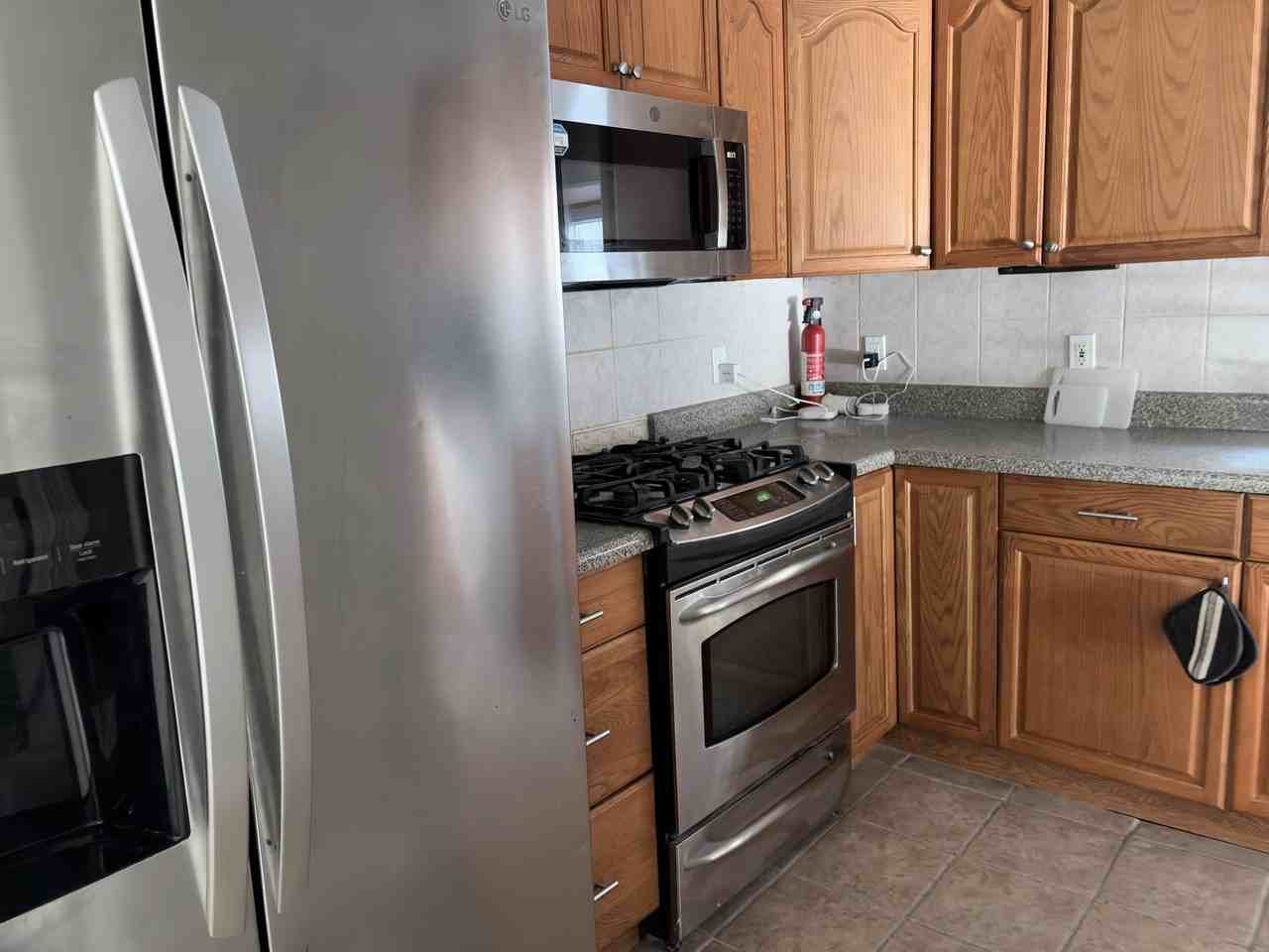 4369 Pechin St - Photo 3 of 15