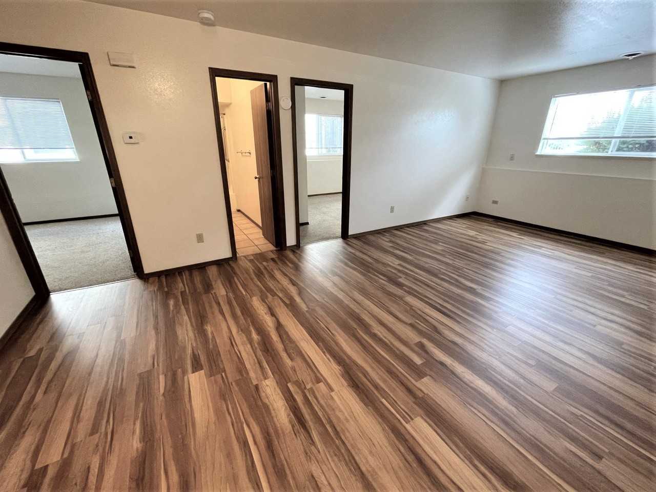 3006 Illinois Ave #D - Photo 4 of 12