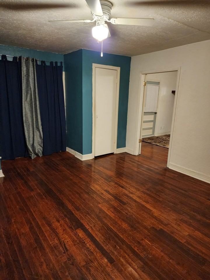 2547 Nichols Dr #1 - Photo 3 of 10