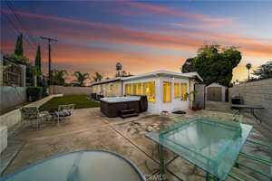 featured image of 8228 Oakhurst Pl