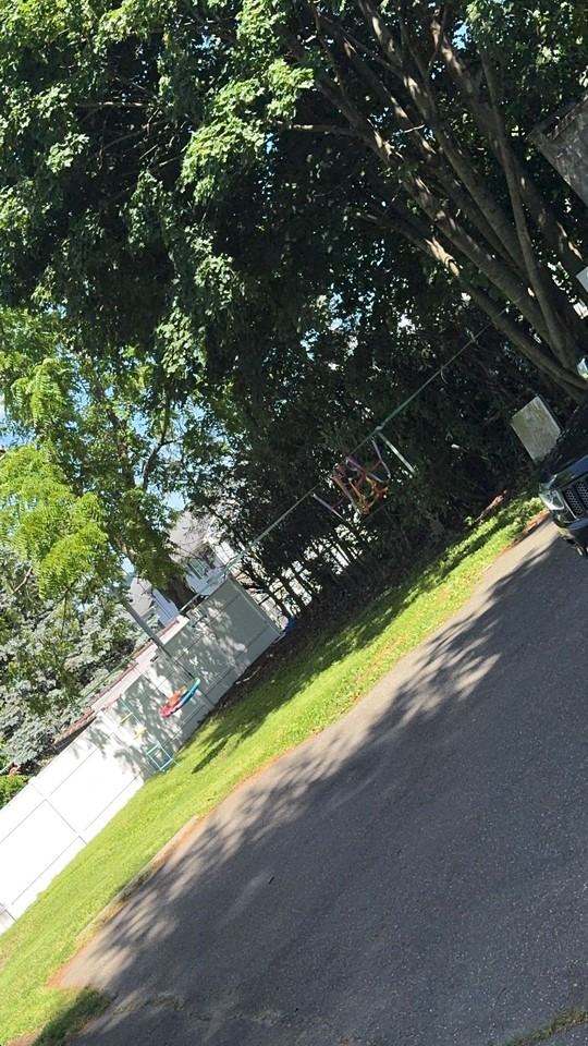 25 Avon Ave - Photo 5 of 11