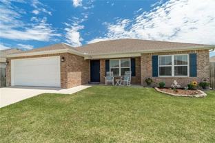 636 Woodcreek Loop - Photo 1 of 1
