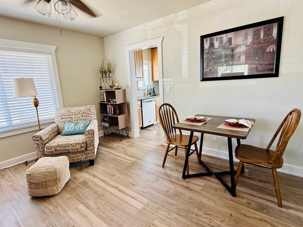 1339 Jackson St - Photo 6 of 16