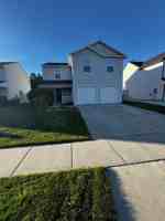 featured image of 2297 E Hawthorne St