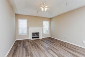featured image of 11836 Lake Fern Dr