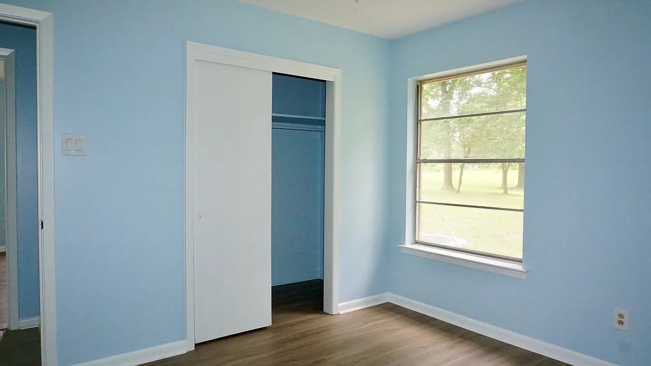 854 Hoyt Rd - Photo 5 of 14