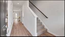 10 Whaler Ave - Photo 4 of 6