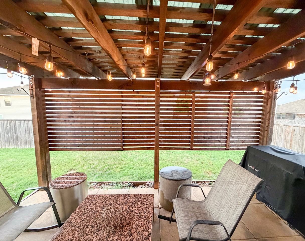 12642 Forest Lawn Rd - Photo 3 of 20