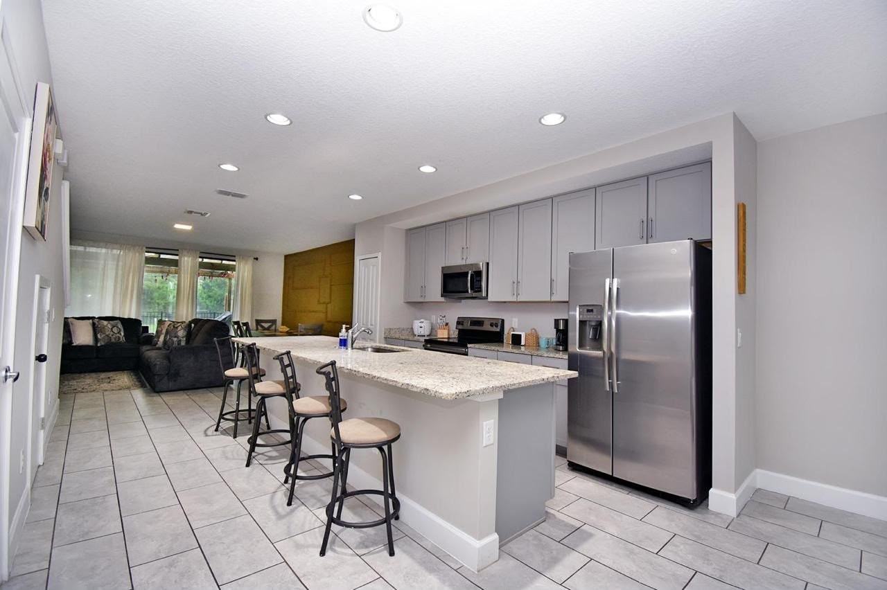 4734 Terra Esmeralda Dr - Photo 4 of 8