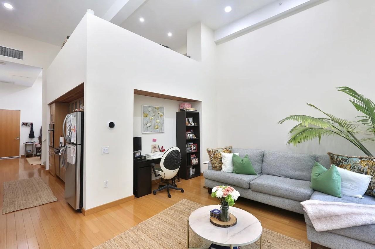 290 Pleasant St #216 - Photo 4 of 10