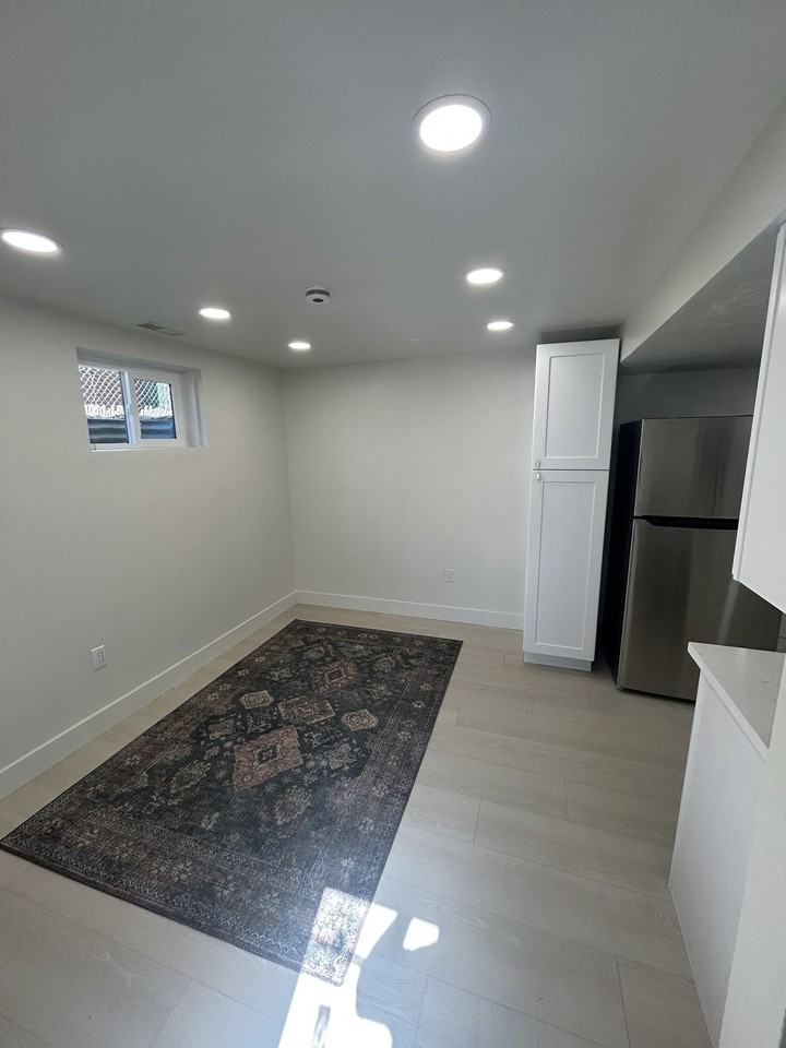 7408 S Ramanee Dr - Photo 3 of 12