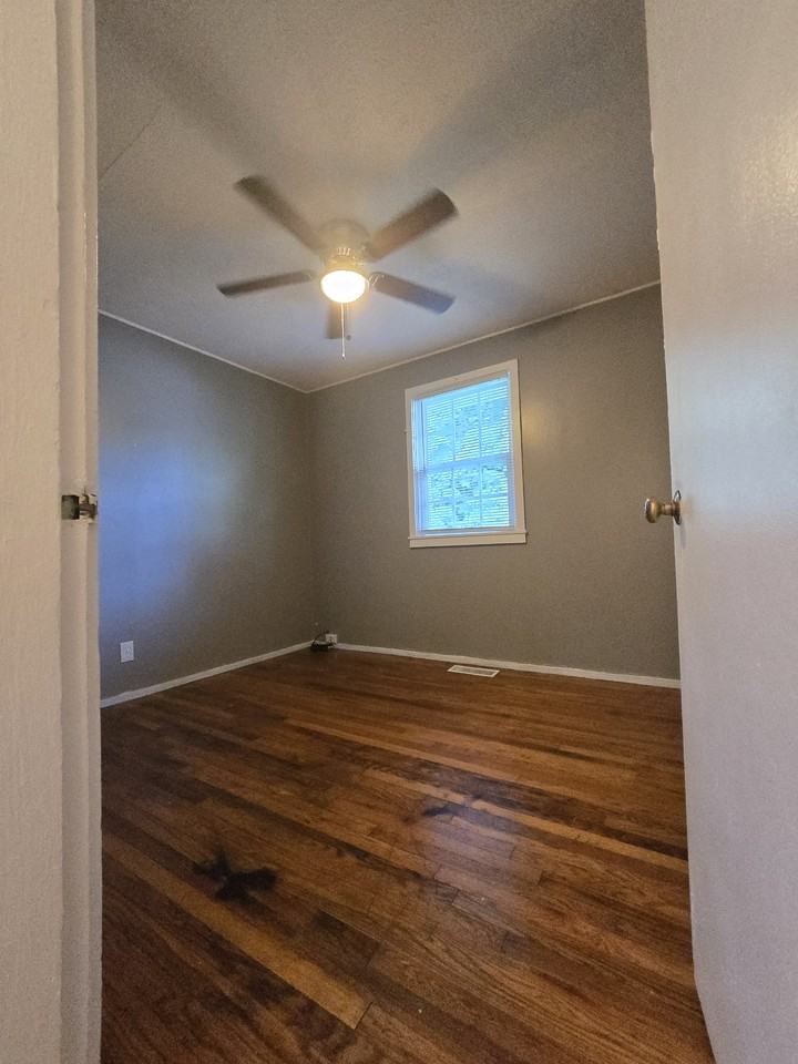 298 S Benedict Ave #1 - Photo 3 of 7